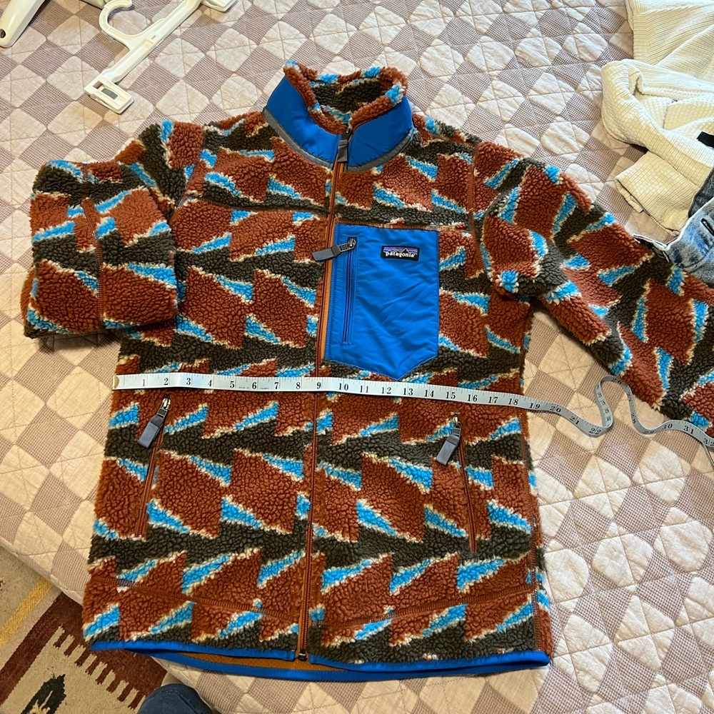 Patagonia Retro Red Sherpa jacket